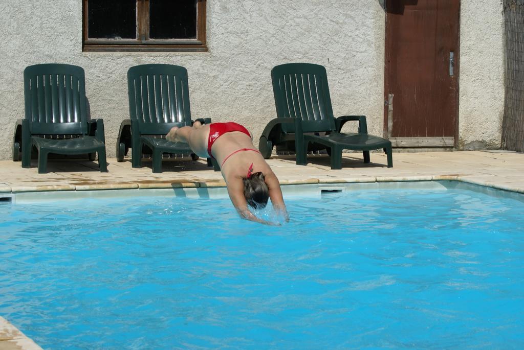 Gites de La Croisée des Chemins - Piscine Chauffée - Spa, Hammam et Sauna Izeaux Chambre photo