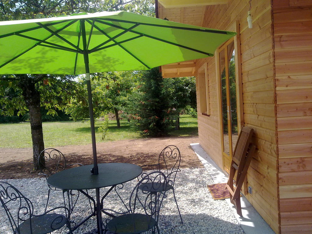 Gites de La Croisée des Chemins - Piscine Chauffée - Spa, Hammam et Sauna Izeaux Extérieur photo